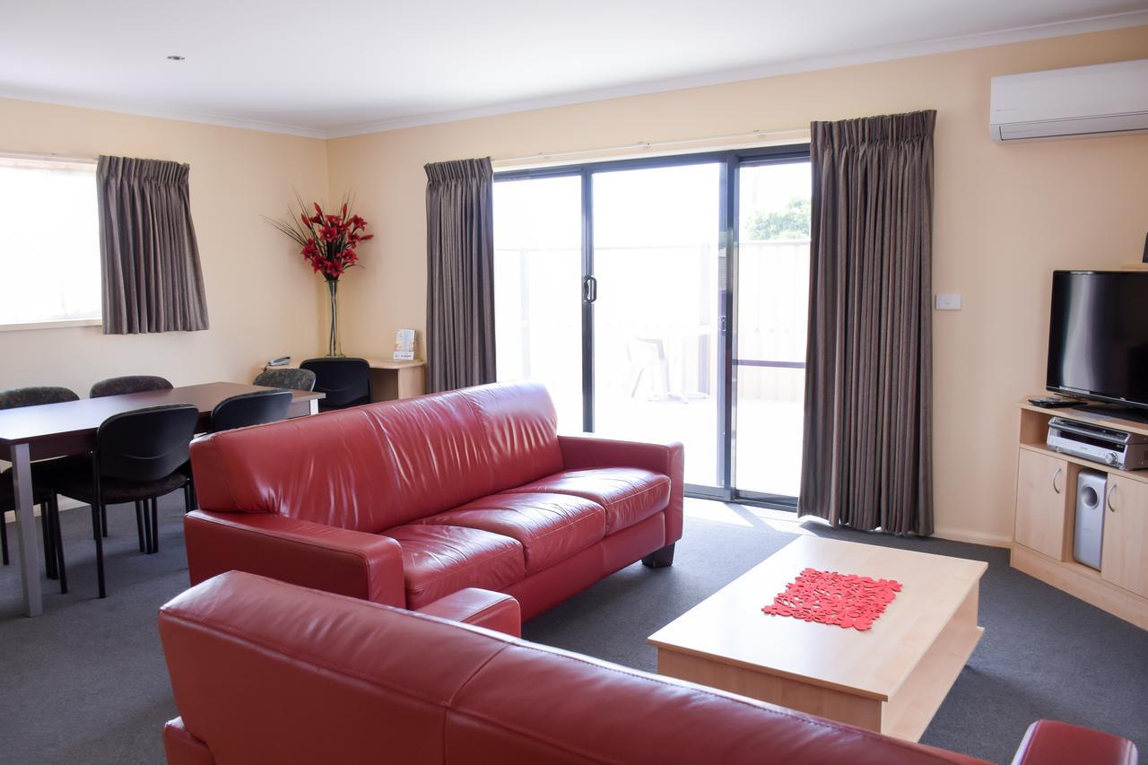 Beachway Motel Ulverstone Zewnętrze zdjęcie