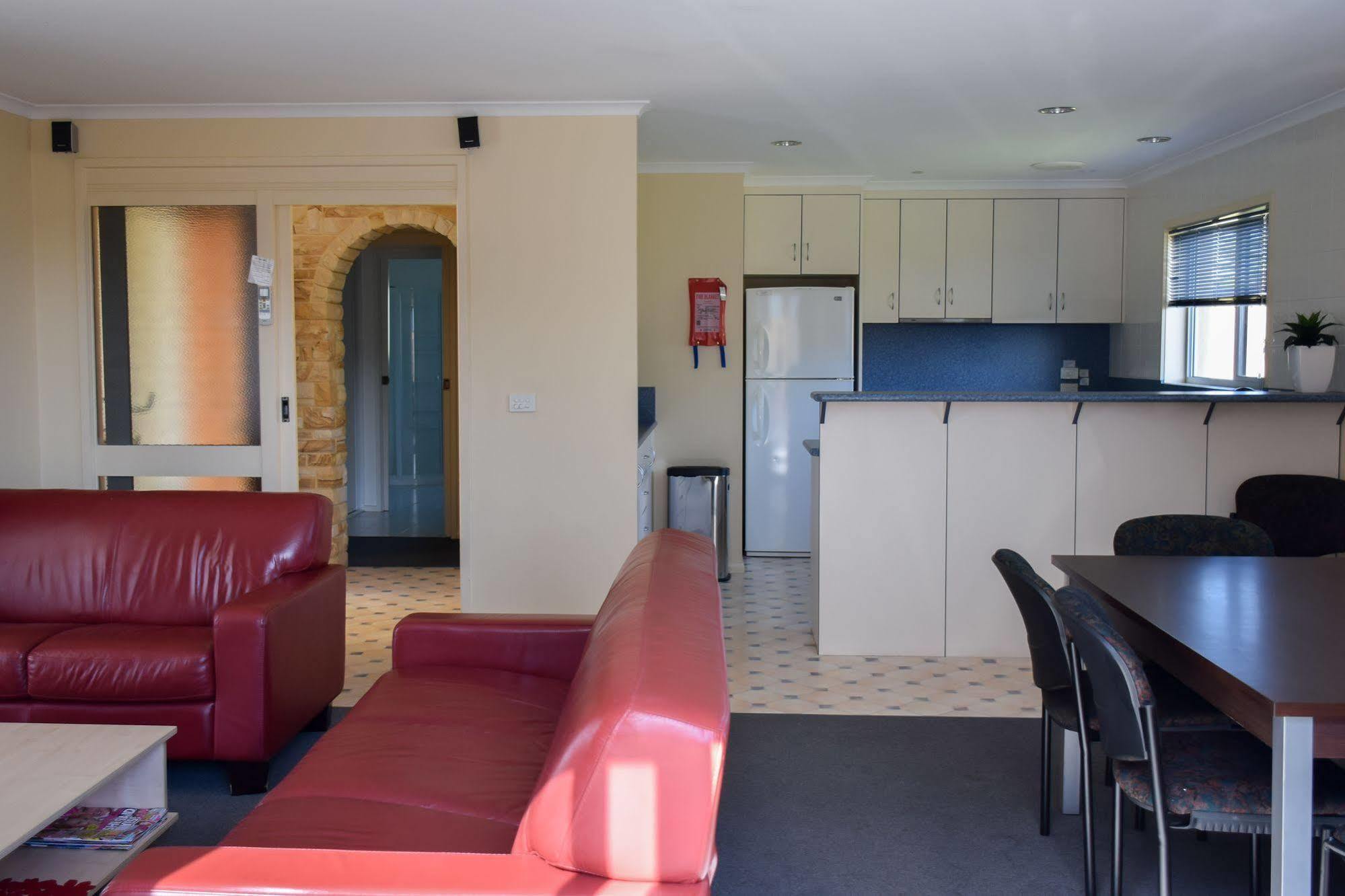 Beachway Motel Ulverstone Zewnętrze zdjęcie